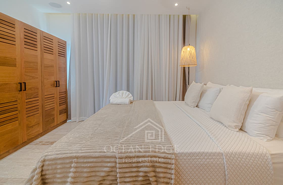 Fullly Furnished 4-bed Penthouse with private pool-las-terrenas-ocean-edge-real-estate (4)