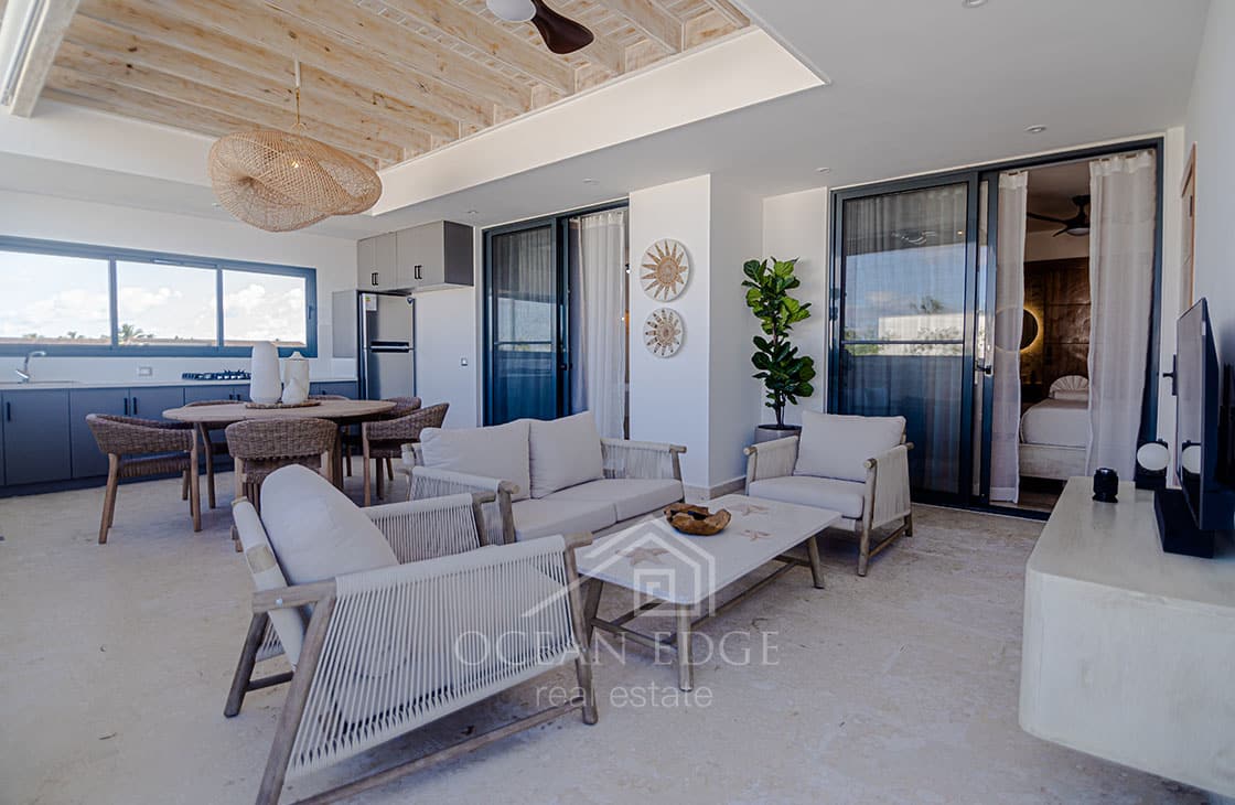 Fullly Furnished 4-bed Penthouse with private pool-las-terrenas-ocean-edge-real-estate (40)