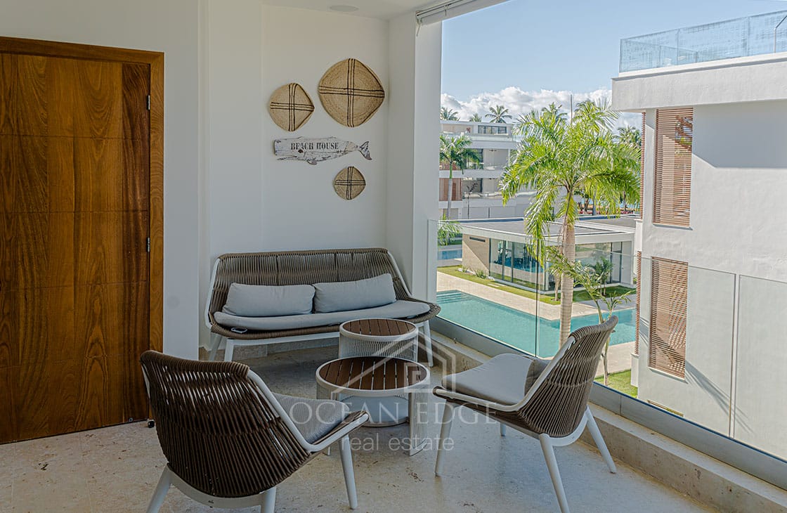 Fullly Furnished 4-bed Penthouse with private pool-las-terrenas-ocean-edge-real-estate (9)