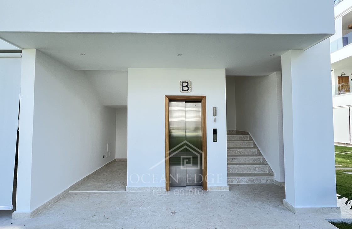 Luxury beachfront 3-br Penthouse with private pool-las-terrenas-ocean-edge-real-estate (1)