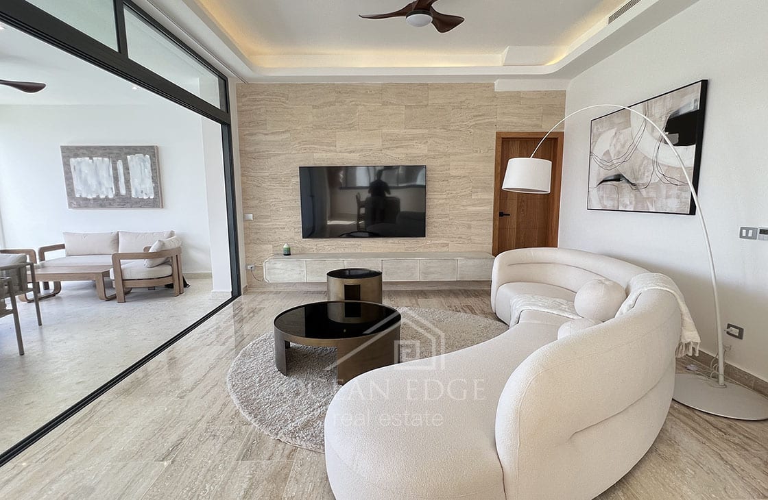 Luxury beachfront 3-br Penthouse with private pool-las-terrenas-ocean-edge-real-estate (19)