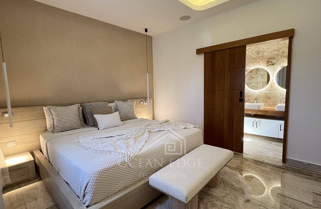 Luxury beachfront 3-br Penthouse with private pool-las-terrenas-ocean-edge-real-estate (26)