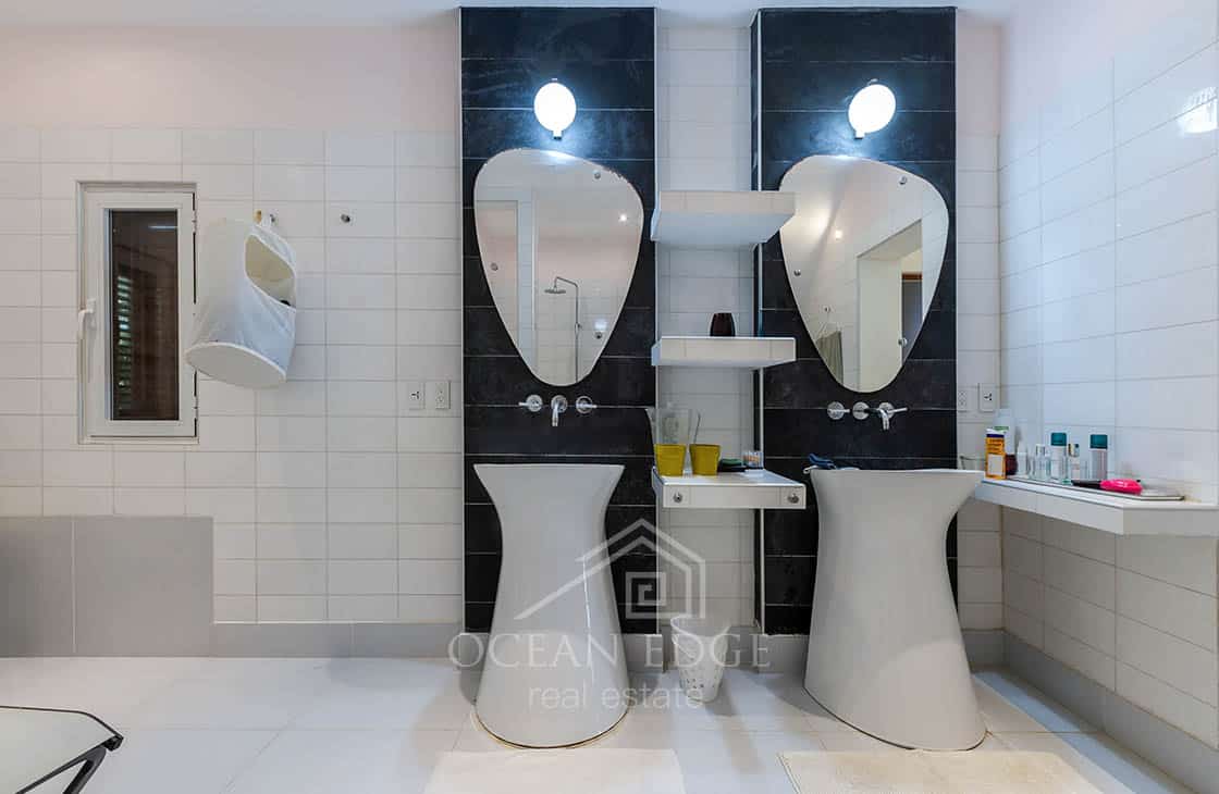 9-br investment villa on 50m beachfront Coson-las-terrenas-ocean-edge-real-estate (10)