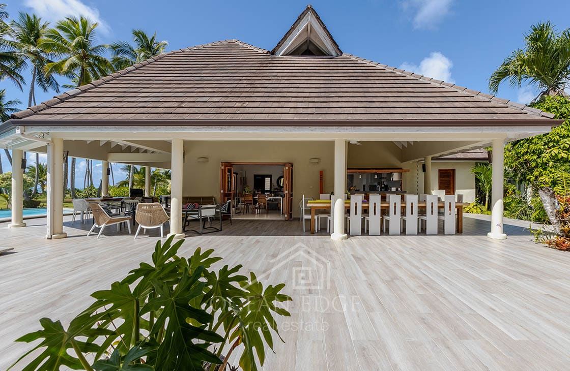 9-br investment villa on 50m beachfront Coson-las-terrenas-ocean-edge-real-estate (13)