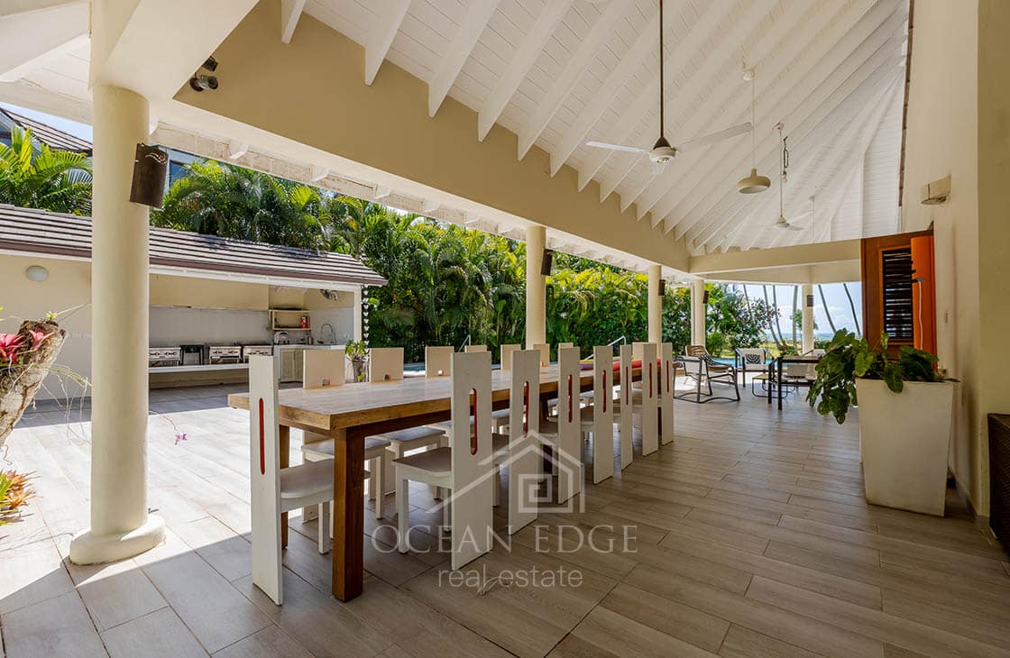 9-br investment villa on 50m beachfront Coson-las-terrenas-ocean-edge-real-estate (18)
