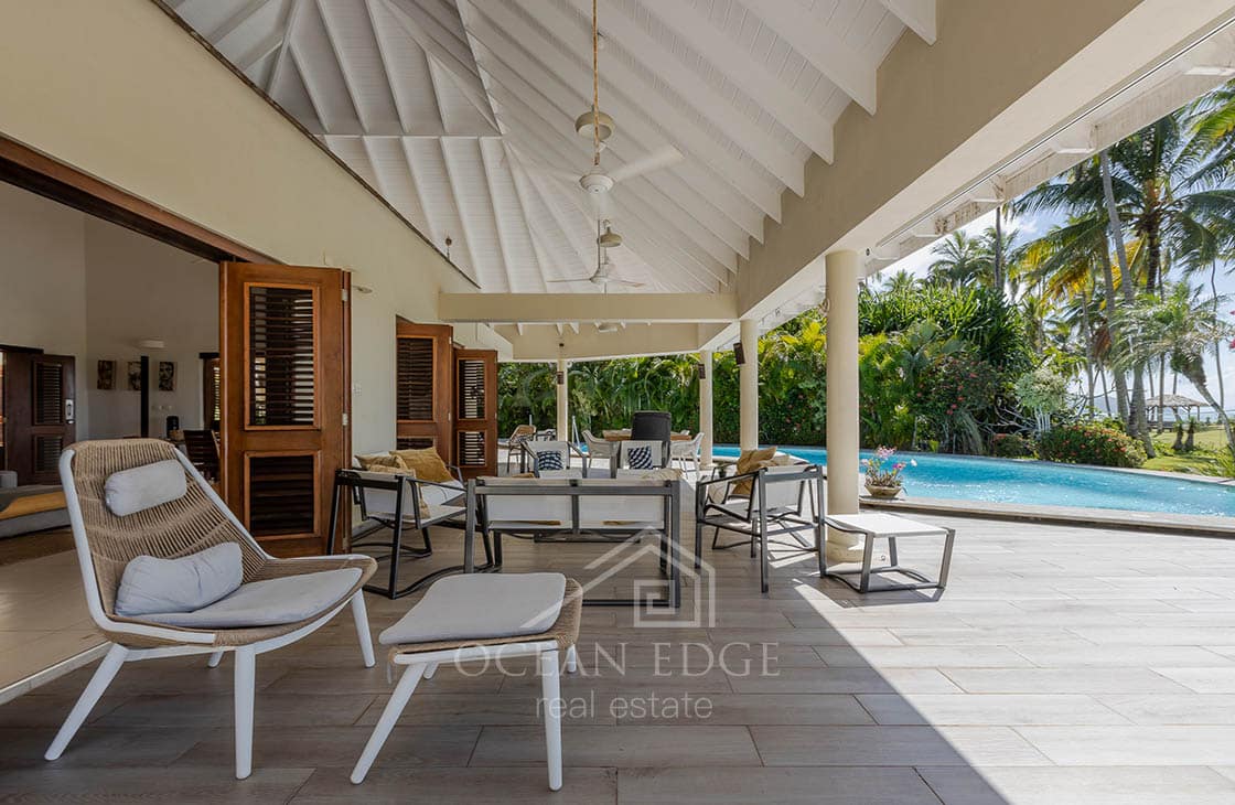 9-br investment villa on 50m beachfront Coson-las-terrenas-ocean-edge-real-estate (24)