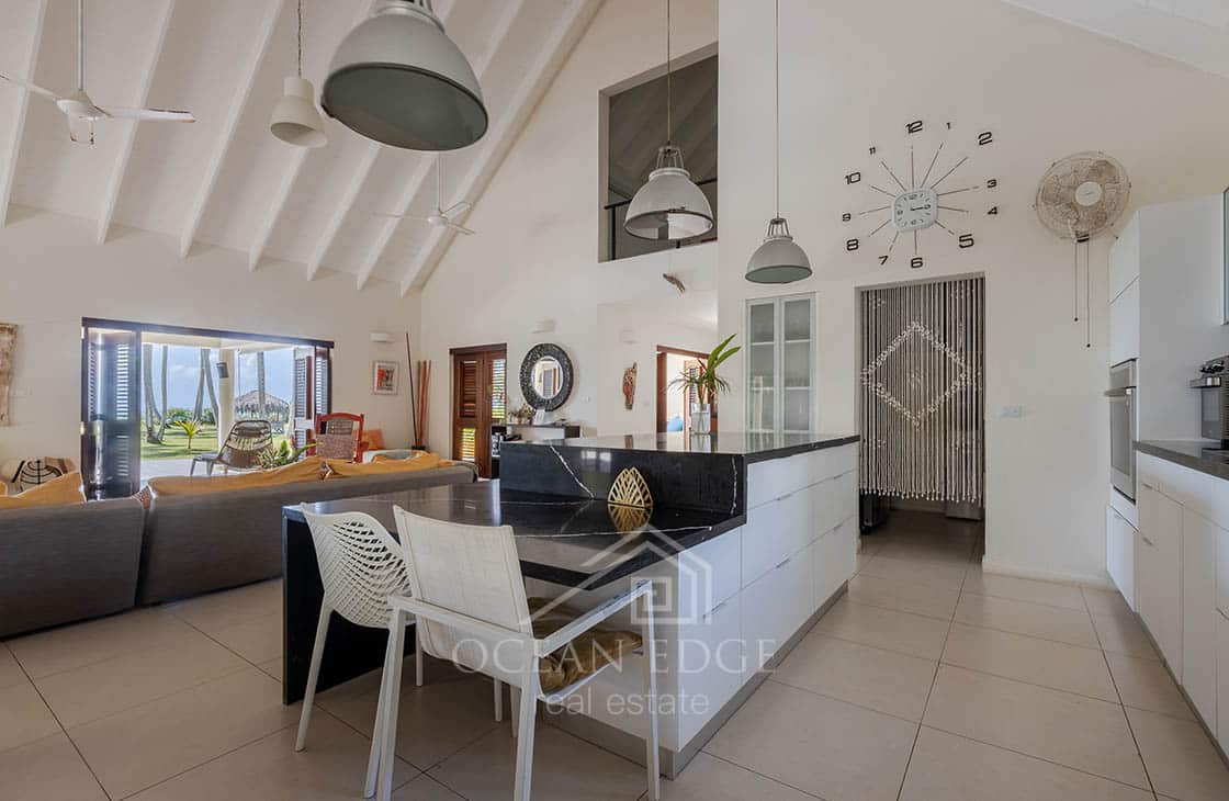 9-br investment villa on 50m beachfront Coson-las-terrenas-ocean-edge-real-estate (30)