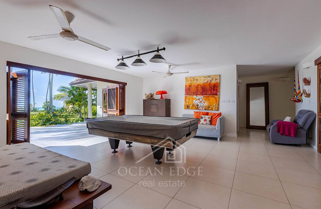 9-br investment villa on 50m beachfront Coson-las-terrenas-ocean-edge-real-estate (31)