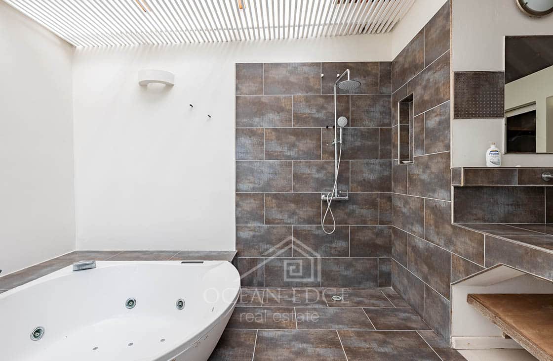 9-br investment villa on 50m beachfront Coson-las-terrenas-ocean-edge-real-estate (35)