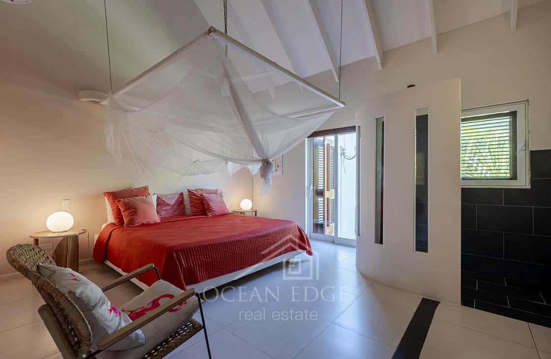 9-br investment villa on 50m beachfront Coson-las-terrenas-ocean-edge-real-estate (37)