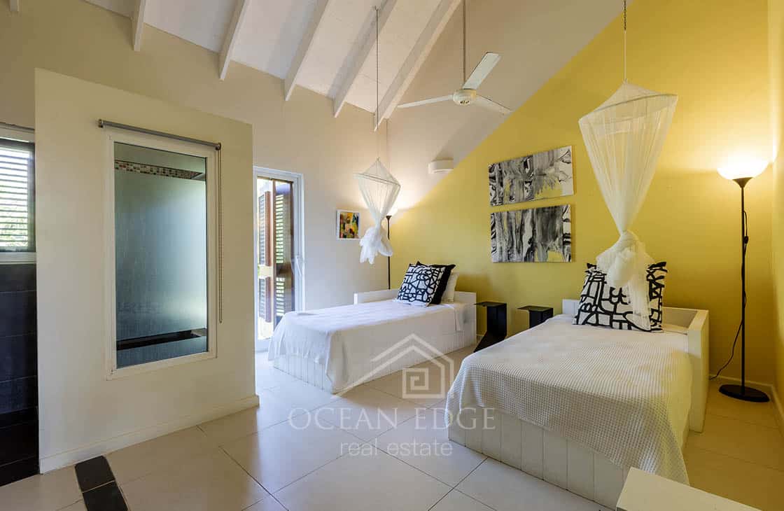 9-br investment villa on 50m beachfront Coson-las-terrenas-ocean-edge-real-estate (39)