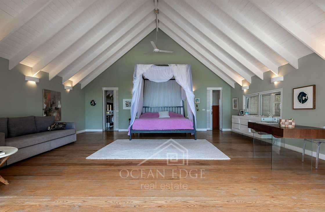 9-br investment villa on 50m beachfront Coson-las-terrenas-ocean-edge-real-estate (4)