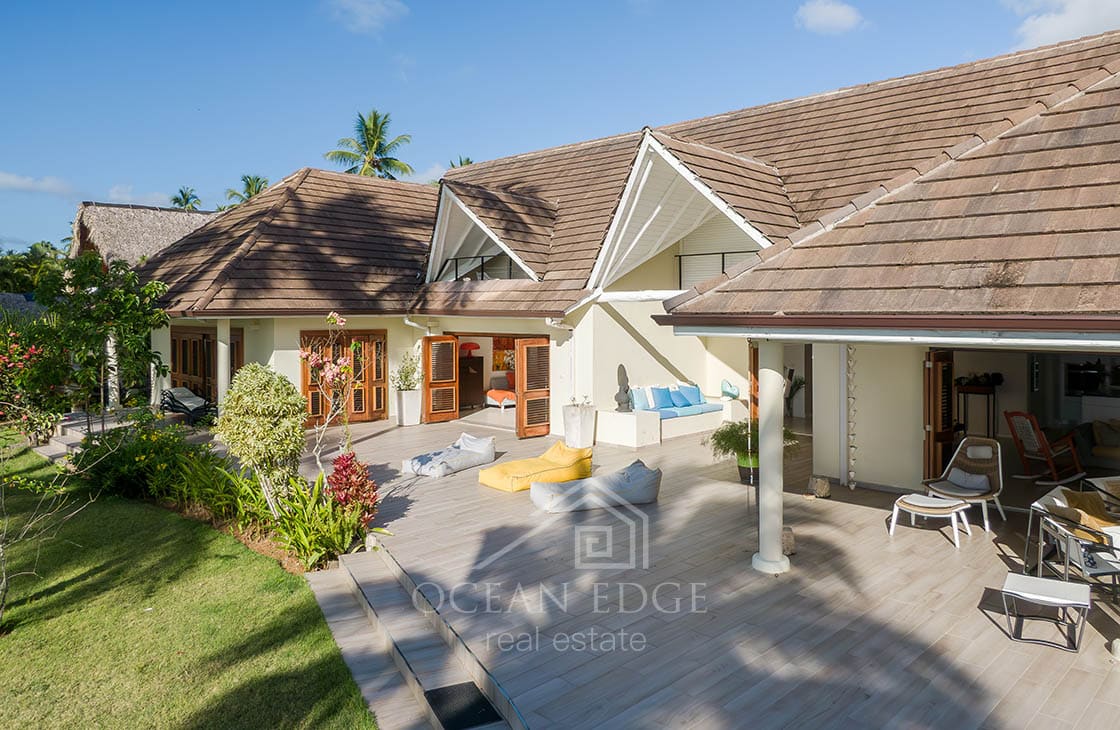9-br investment villa on 50m beachfront Coson-las-terrenas-ocean-edge-real-estate (47)