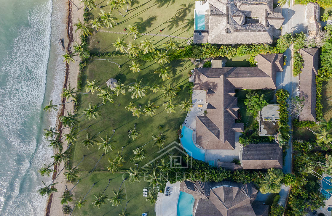 9-br investment villa on 50m beachfront Coson-las-terrenas-ocean-edge-real-estate (52)