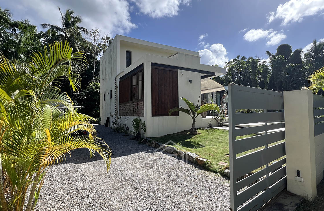 Architect villa & tropical garden near the beach-las-terrenas-ocean-edge-real-estate (48)