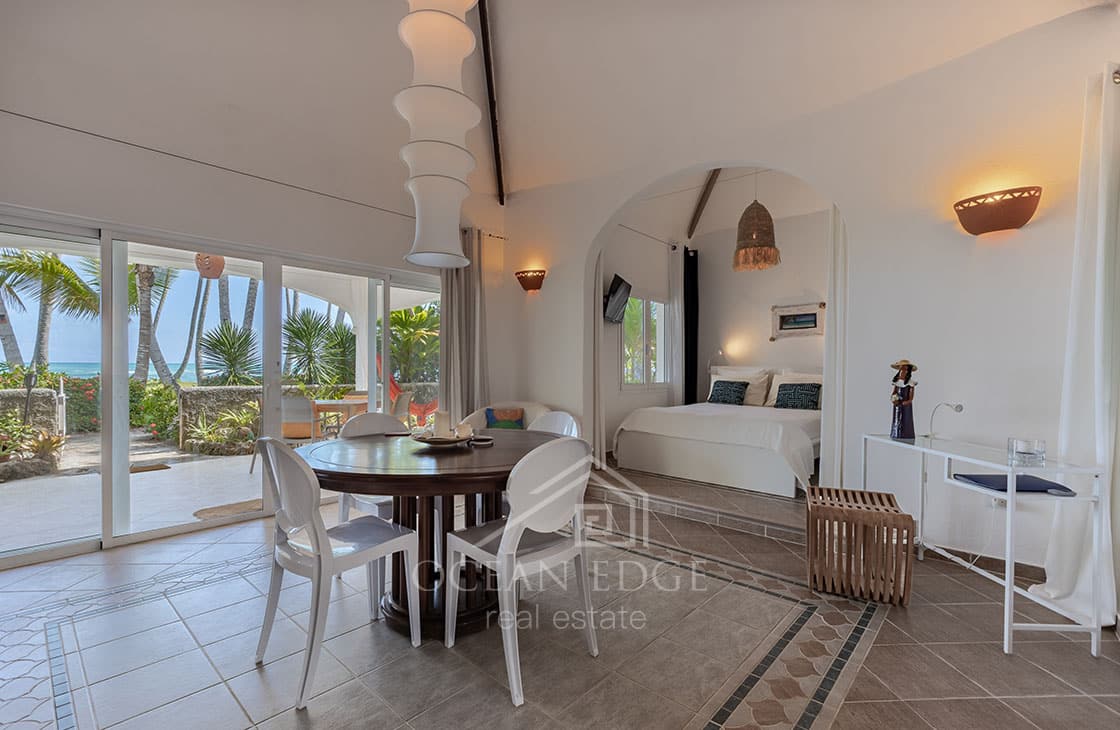 Beachfront secret garden with 3 villas in playa Bonita-las-terrenas-ocean-edge-real-estate-15