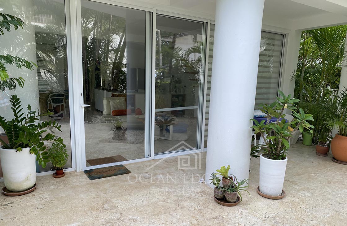 Beachfront secret garden with 3 villas in playa Bonita-las-terrenas-ocean-edge-real-estate-17