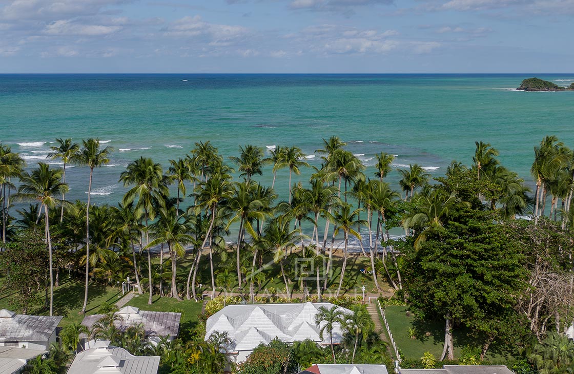 Beachfront secret garden with 3 villas in playa Bonita-las-terrenas-ocean-edge-real-estate-28