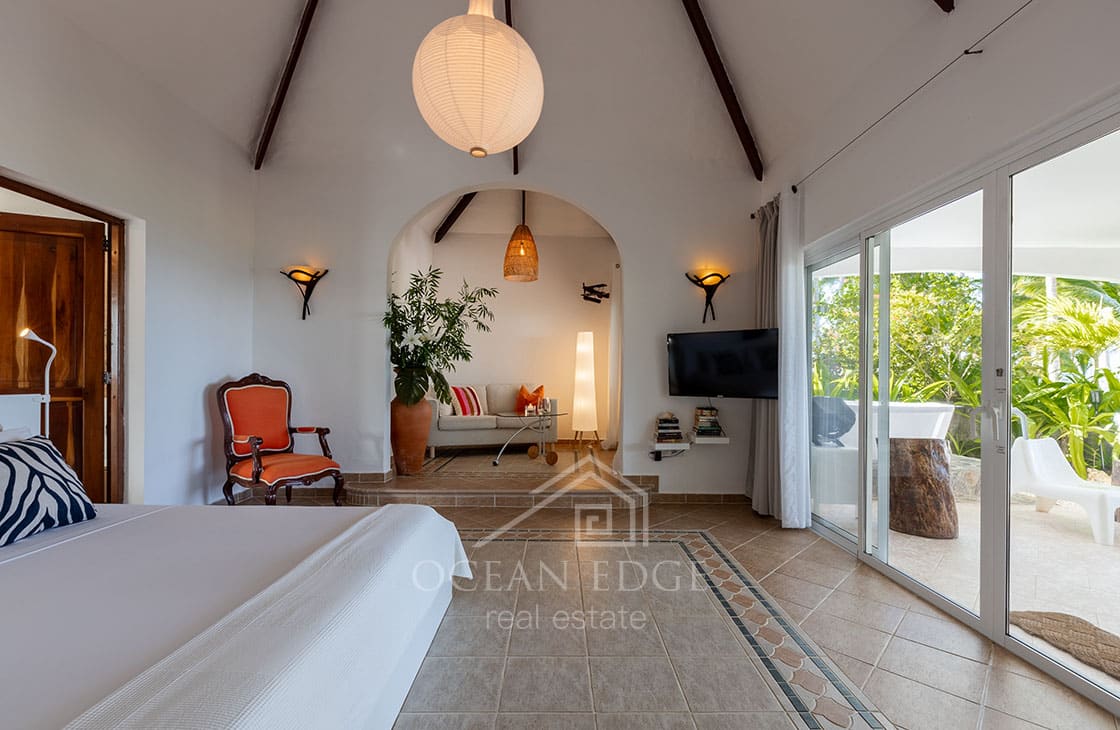 Beachfront secret garden with 3 villas in playa Bonita-las-terrenas-ocean-edge-real-estate-33