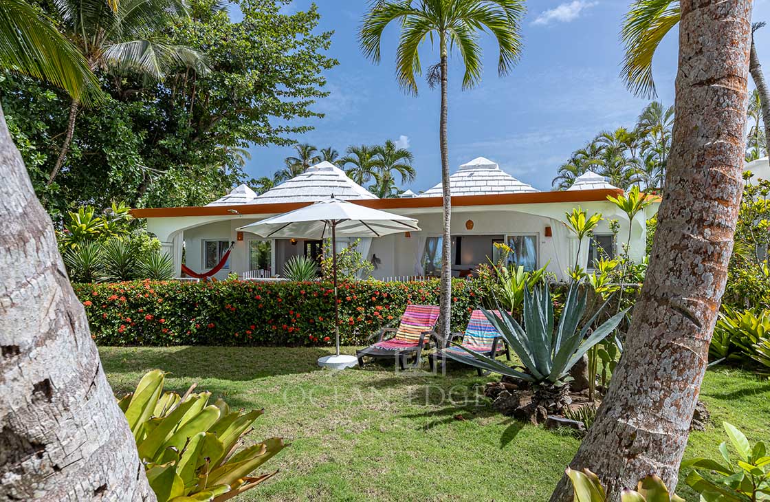 Beachfront secret garden with 3 villas in playa Bonita-las-terrenas-ocean-edge-real-estate-36