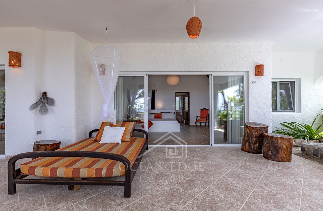 Beachfront secret garden with 3 villas in playa Bonita-las-terrenas-ocean-edge-real-estate-43