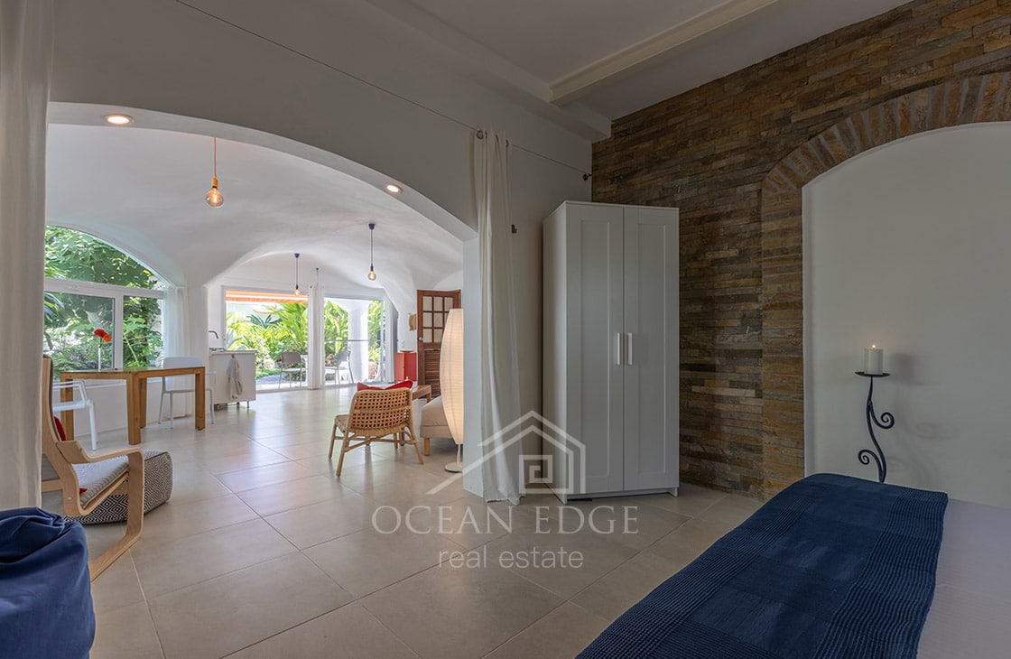 Beachfront secret garden with 3 villas in playa Bonita-las-terrenas-ocean-edge-real-estate-6
