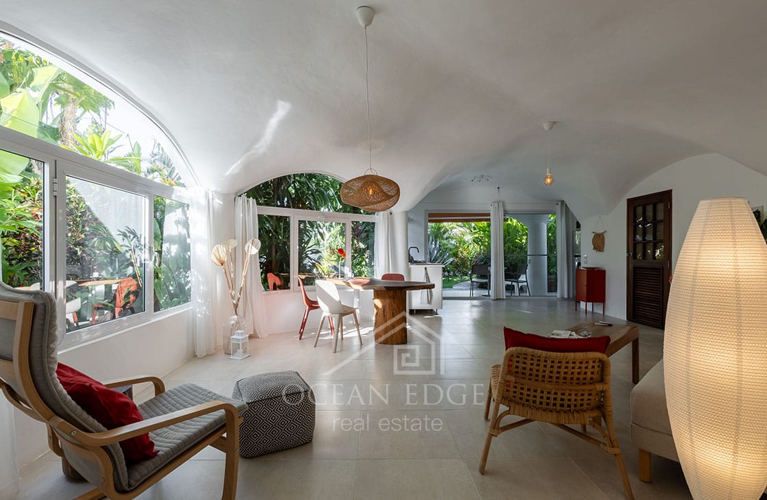 Beachfront secret garden with 3 villas in playa Bonita-las-terrenas-ocean-edge-real-estate-8