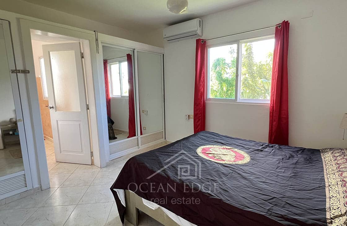 Luminous 2-Br condo 100 m to Las Ballenas Beach-las-terrenas-ocean-edge-real-estate (19)