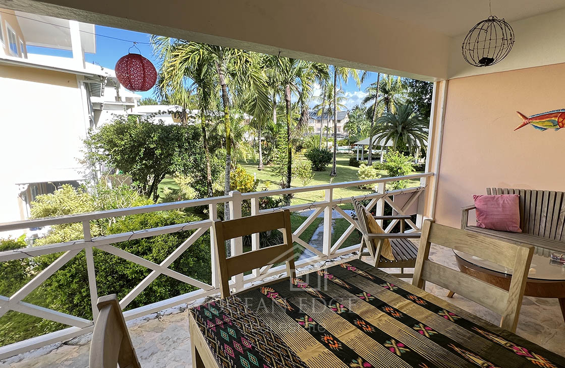 Luminous 2-Br condo 100 m to Las Ballenas Beach-las-terrenas-ocean-edge-real-estate (27)