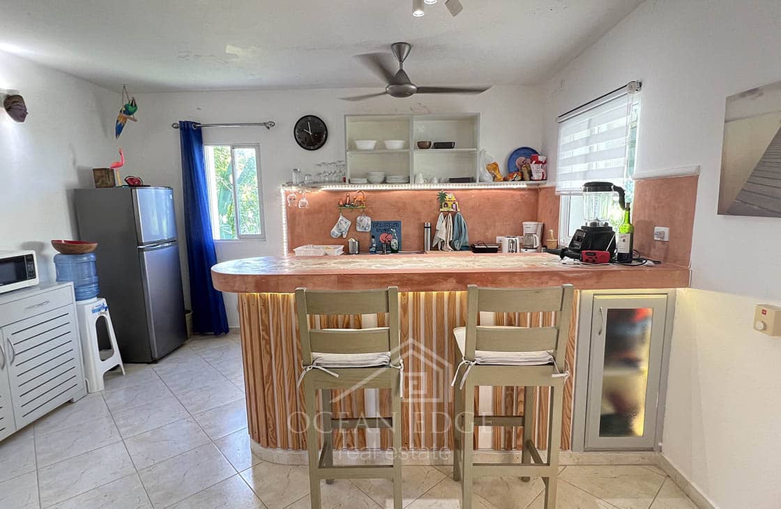 Luminous 2-Br condo 100 m to Las Ballenas Beach-las-terrenas-ocean-edge-real-estate (3)