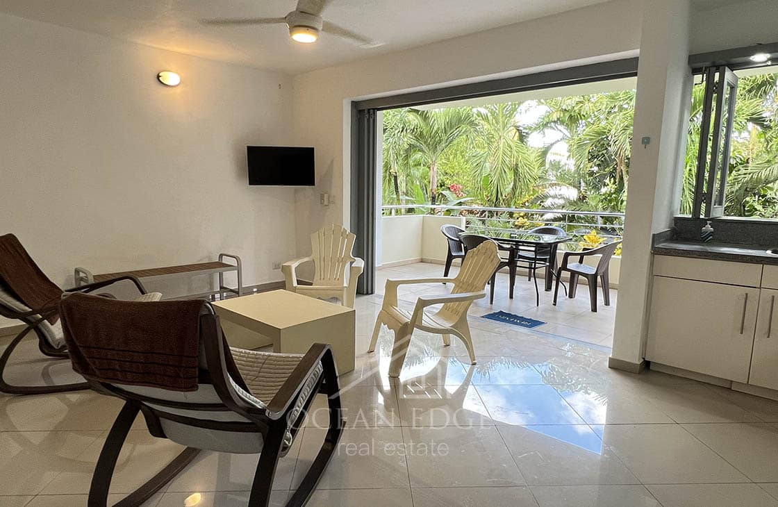 Spacious 1-br condo 200 metres to Popy beach-las-terrenas-ocean-edge-real-estate (10)