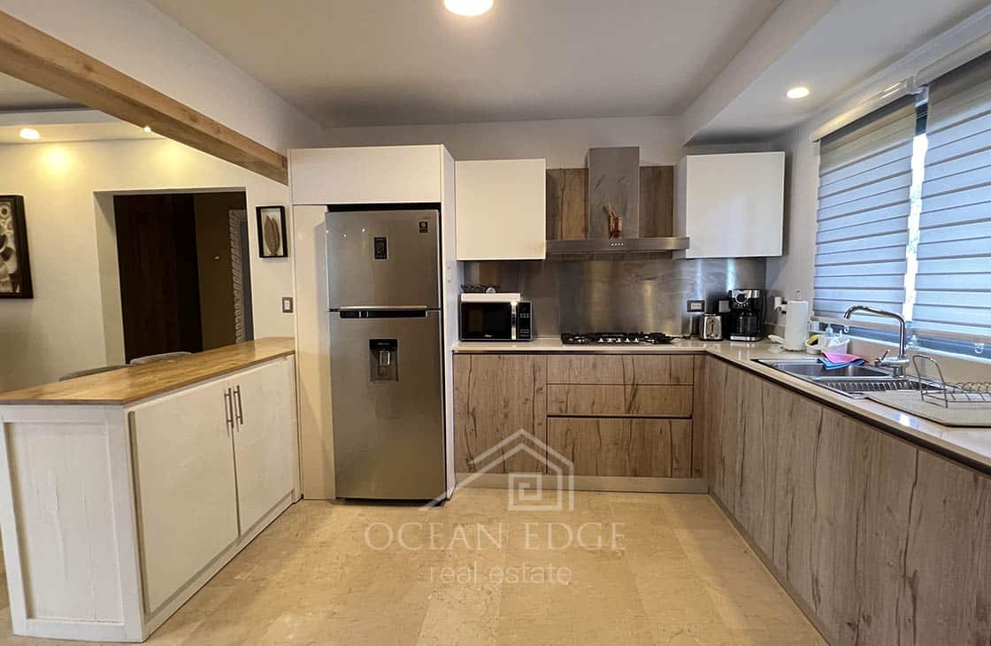 Spacious & well furnished 3-br condo on Portillo beach-las-terrenas-ocean-edge-real-estate (17)