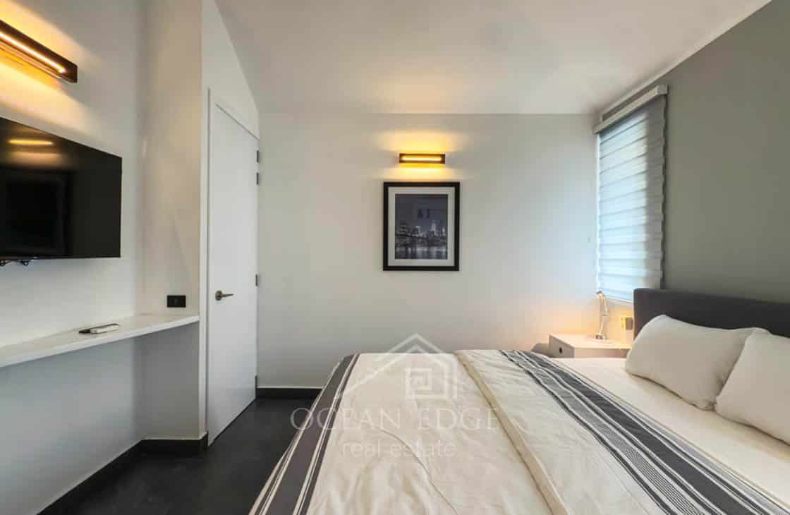 Contemporary Villa in a Quiet Area Near Las Ballenas-las-terrenas-ocean-edge-real-estate (26)