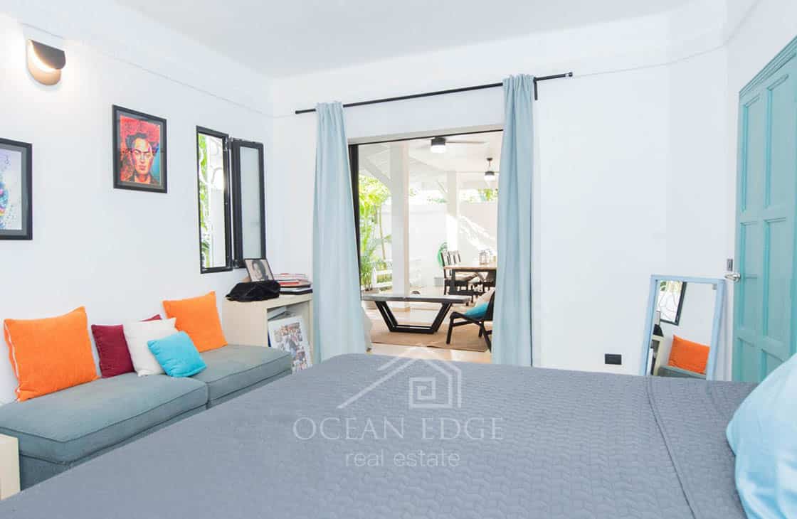 Renovated spacious 2-br condo close to all amenities-las-terrenas-ocean-edge-real-estate (8)