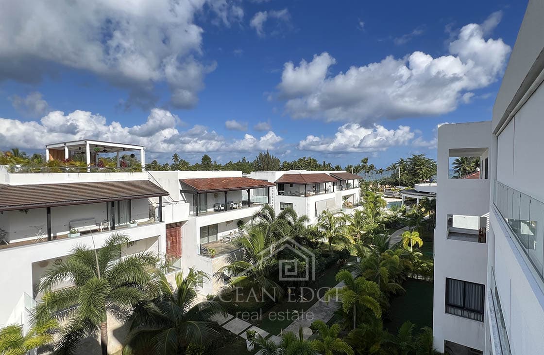 Superb 3-br Duplex Penthouse on Portillo beach-las-terrenas-ocean-edge-real-estate (36)