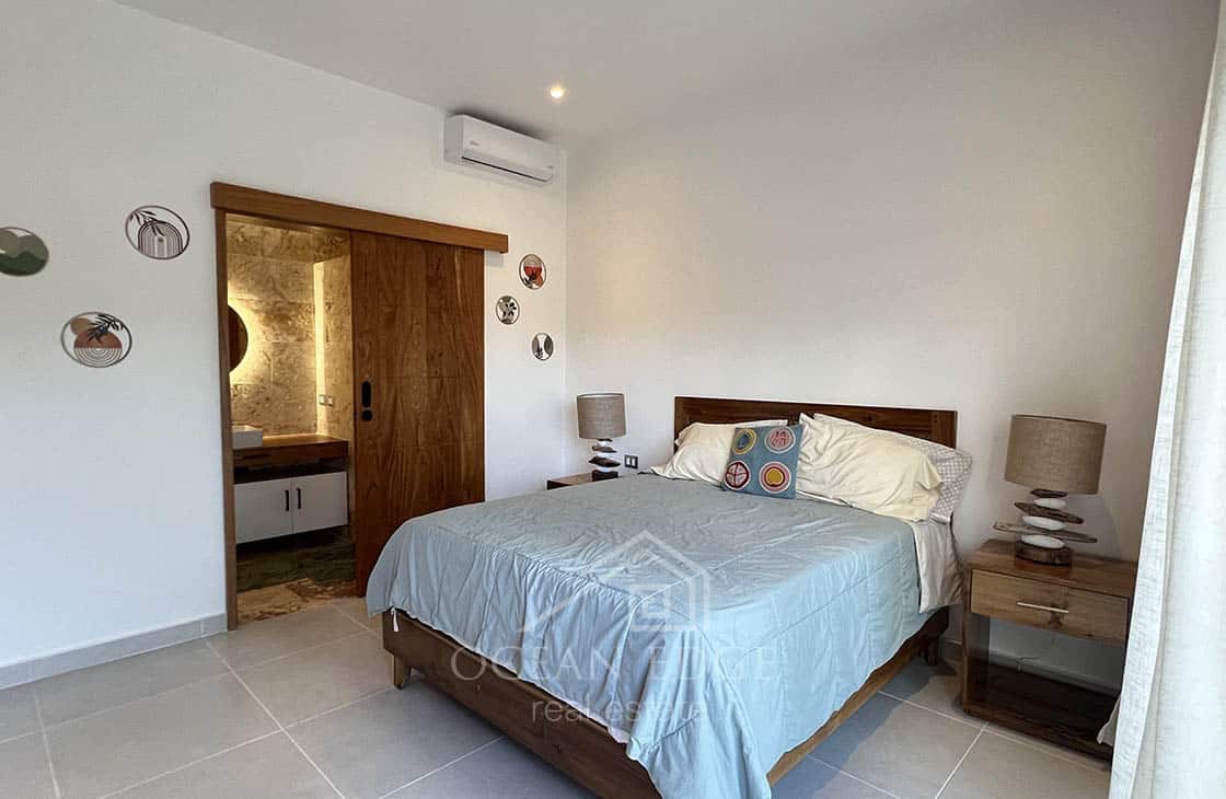 Fully furnished 2-bed condo in Beachfront Playa Portillo-las-terrenas-ocean-edge-real-estate (13)