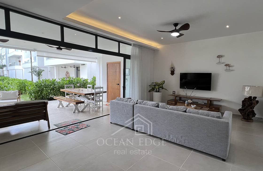 Fully furnished 2-bed condo in Beachfront Playa Portillo-las-terrenas-ocean-edge-real-estate (4)