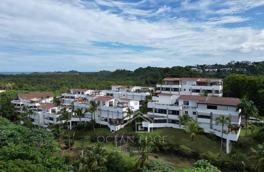Breathtaking 4BR Penthouse Overlooking the Ocean Near Cosón Beach-las-terrenas-ocean-edge-real-estate (46)