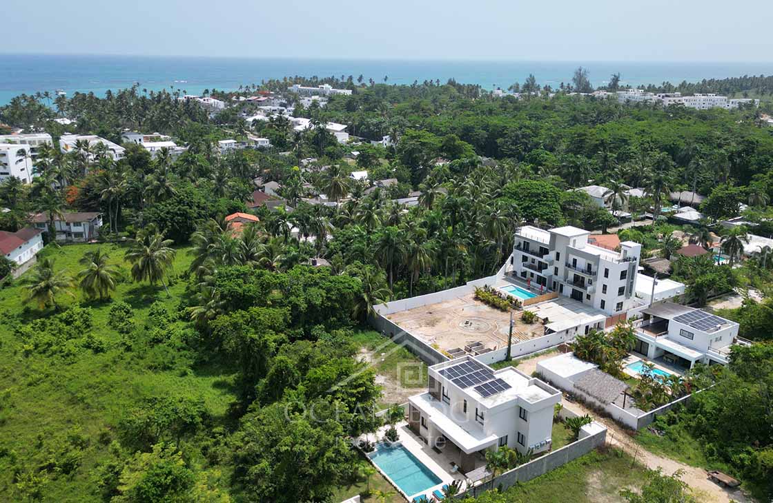 876 m² constructible plot 500m to Popy Beach-las-terrenas-ocean-edge-real-estate
