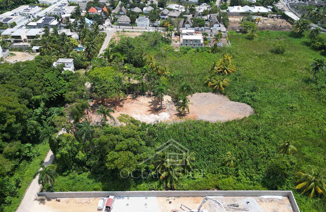 1.44-acre subdivisible land near Las Ballenas Beach-ocean-edge-real-estate