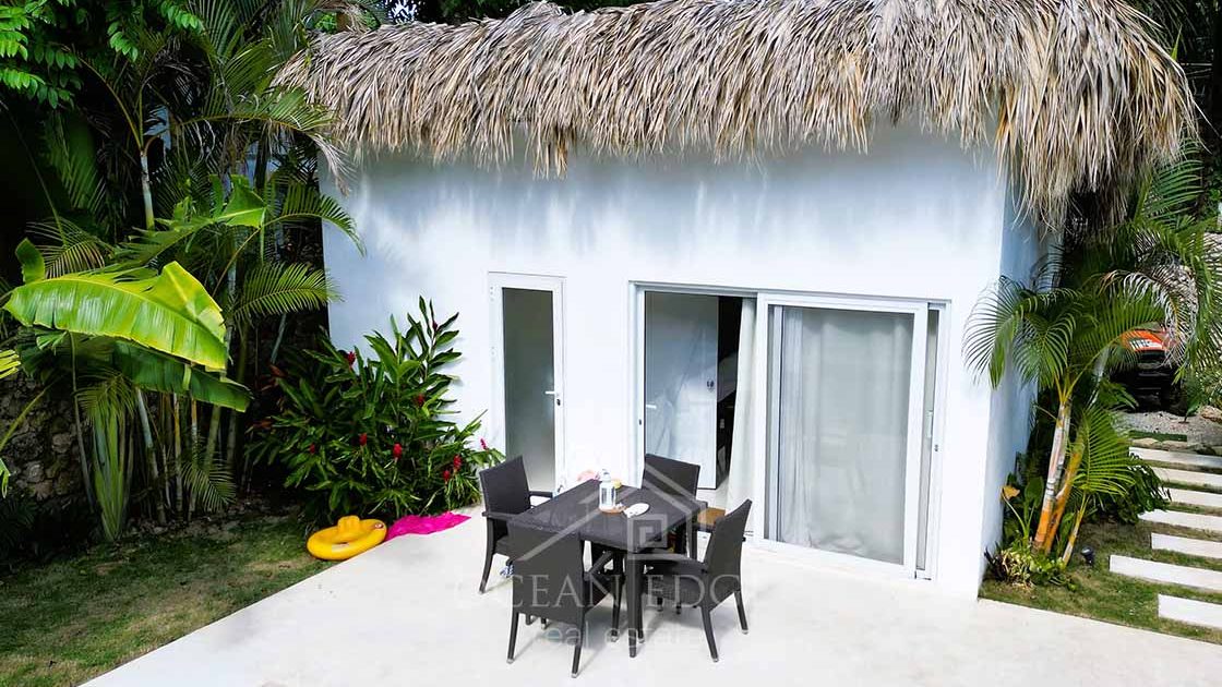 2-Bed-turnkey-villa-with-extra-bungalow-near-Playa-Bonita-las-terrenas-ocean-edge-real-estate
