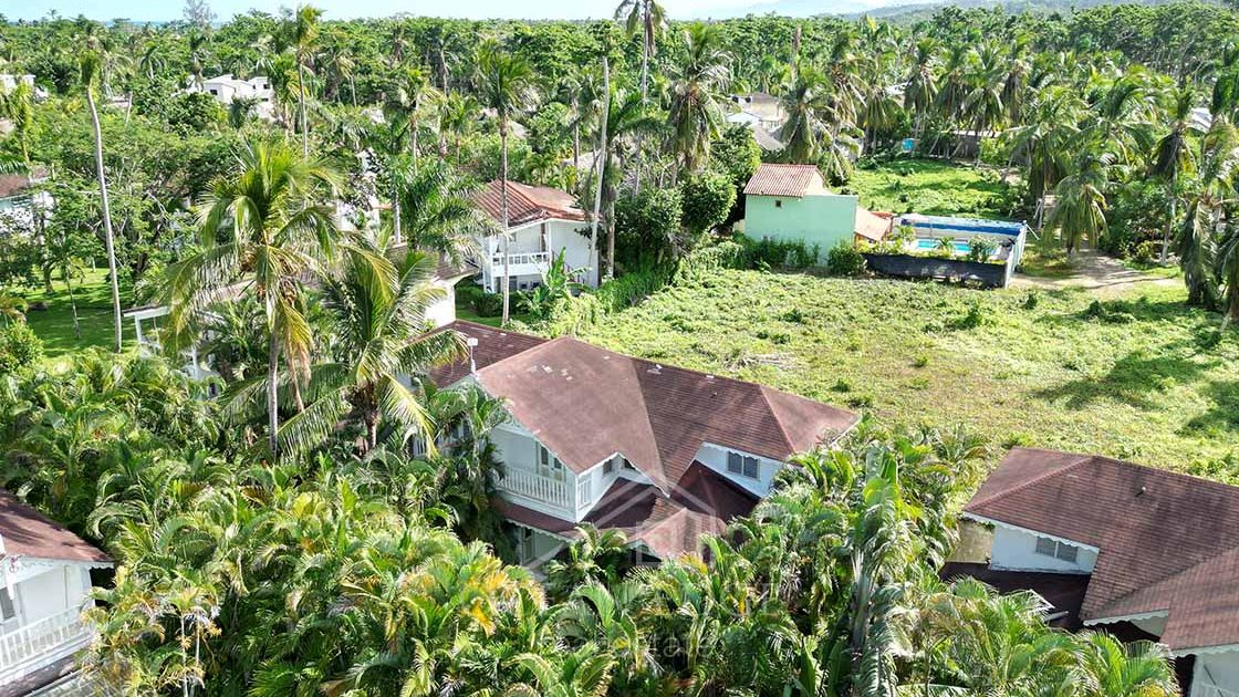 3-bedroom-colonial-style-house-near-the-beach-las-terrenas-ocean-edge-real-estate-drone