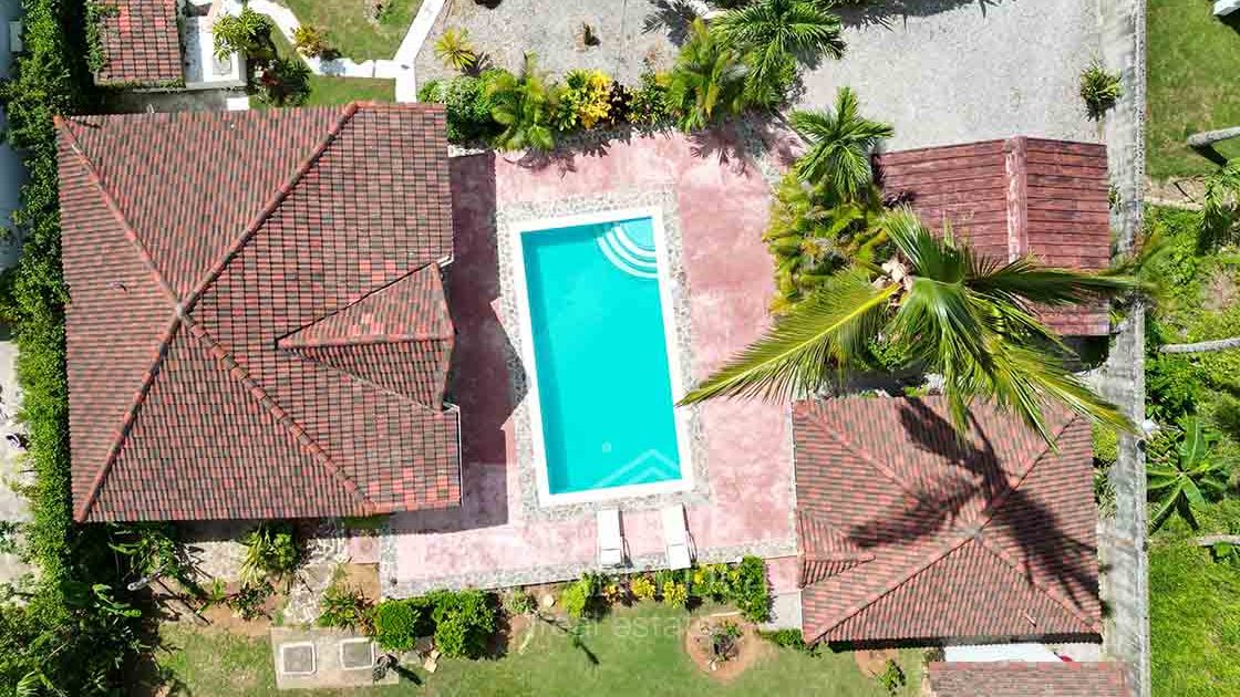 3-bedroom-villa-with-Pool-and-Bungalow-(28) drone 2