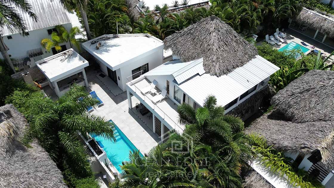 5-bedroom-villa-in-community-near-the-beach-las-terrenas-ocean-edge-real-estate-drone