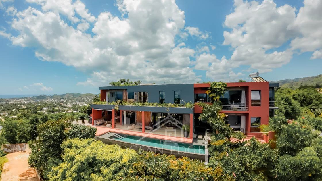 7-Bedroom Eco Villa with Infinity Pool & Ocean Views-las-terrensa-ocean-edge-real-estate (40)