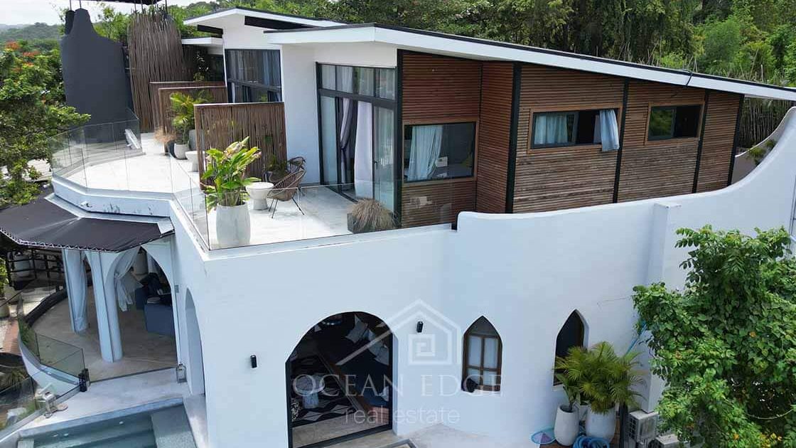 8-br luxury villa with panoramic ocean view