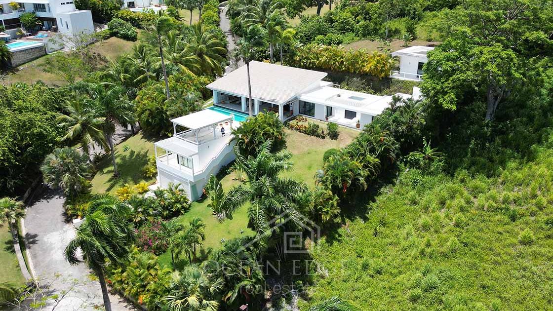 Architect-villa-in-beachfront-community-Esperanza-las-terrenas-ocean-edge-real-estate-drone