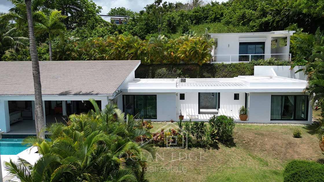 Architect-villa-in-beachfront-community-Esperanza-las-terrenas-ocean-edge-real-estate-drone