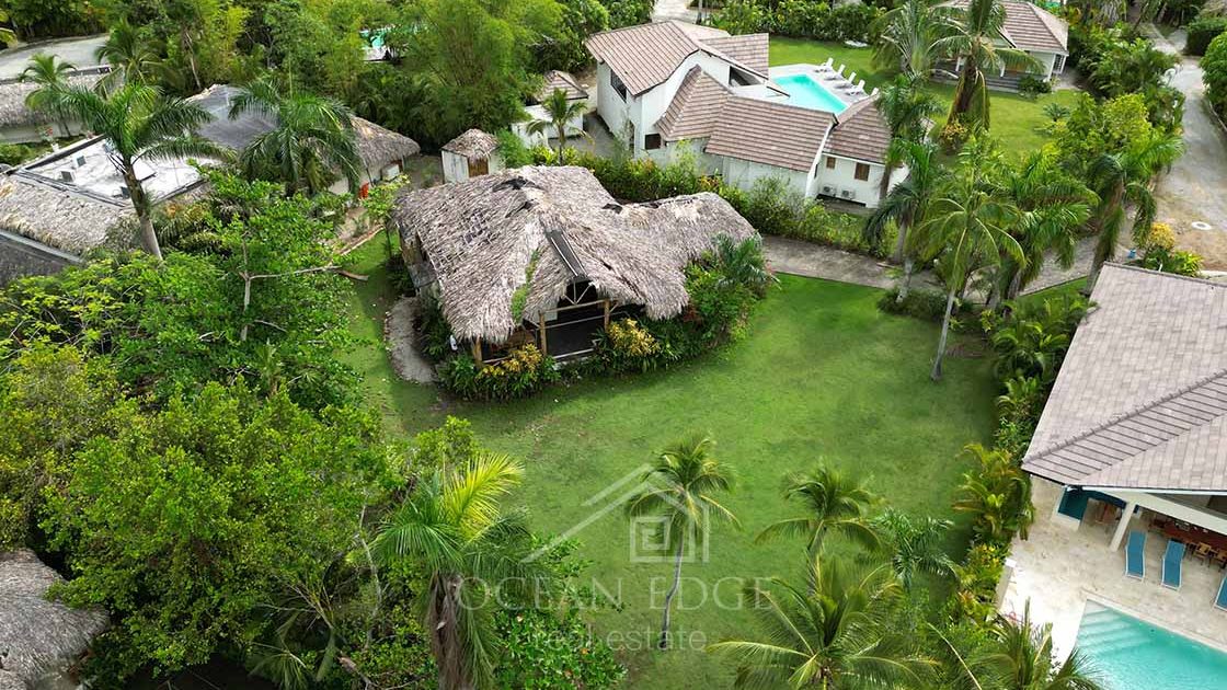 Caribbean villa with large garden near Cosón Beach-las-terrenas-ocean-edge-real-estate-DRONE