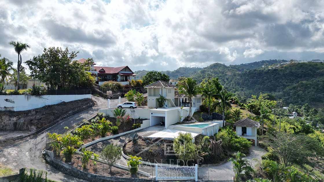 Colonial villa nesting in Hoyo Cacao with amazing view-las-terrenas-ocean-edge-real-estate-drone (1)